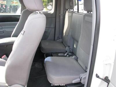 2015 Toyota Tacoma PreRunner V6 4x2 4dr Access Cab 6.1 ft SB 5A - Photo 11 - Monroe, LA 71201