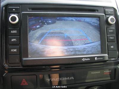 2015 Toyota Tacoma PreRunner V6 SR5   - Photo 19 - Monroe, LA 71201