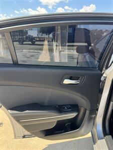 2016 Dodge Charger SE - Photo 14 - Monroe, LA 71201