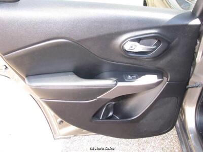 2021 Jeep Cherokee Latitude Plus 4dr SUV   - Photo 16 - Monroe, LA 71201