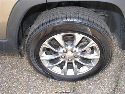 2021 Jeep Cherokee Latitude Plus 4dr SUV   - Photo 10 - Monroe, LA 71201