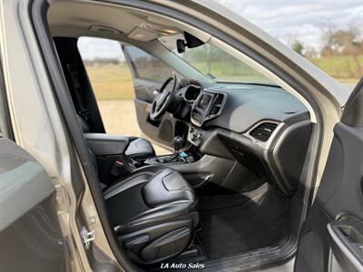 2021 Jeep Cherokee Latitude Plus 4dr SUV - Photo 17 - Monroe, LA 71201