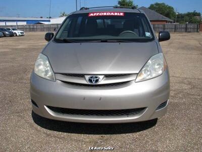2006 Toyota Sienna LE 7 Passenger 4dr Mini Van   - Photo 8 - Monroe, LA 71201