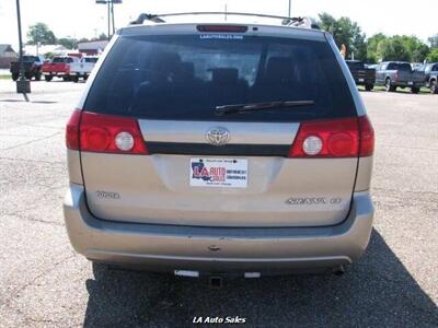 2006 Toyota Sienna LE 7 Passenger 4dr Mini Van   - Photo 4 - Monroe, LA 71201