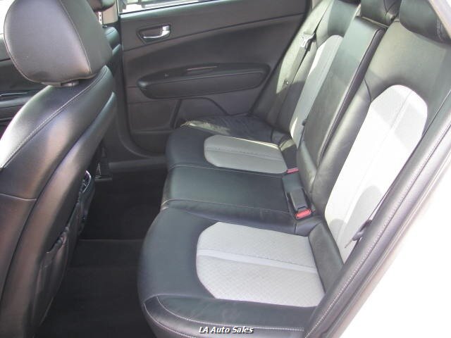 2020 Kia Optima EX Premium photo 10