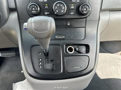 2011 Kia Sedona LX 4dr Mini Van LWB   - Photo 14 - Monroe, LA 71201