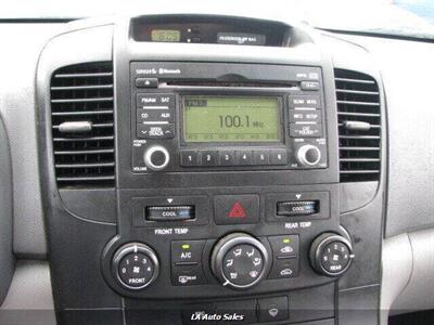 2011 Kia Sedona LX 4dr Mini Van LWB   - Photo 17 - Monroe, LA 71201