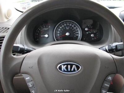 2011 Kia Sedona LX 4dr Mini Van LWB   - Photo 19 - Monroe, LA 71201