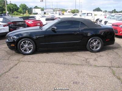 2014 Ford Mustang V6 2dr Convertible   - Photo 6 - Monroe, LA 71201