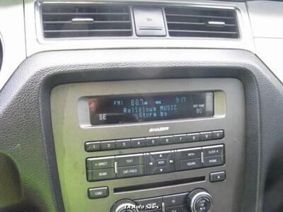 2014 Ford Mustang V6 2dr Convertible   - Photo 15 - Monroe, LA 71201