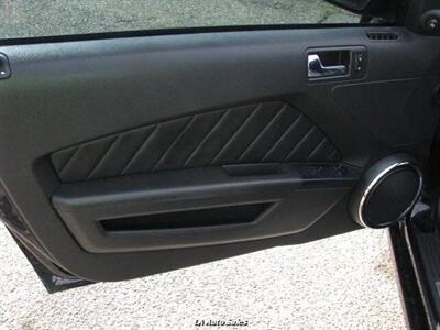 2014 Ford Mustang V6 2dr Convertible   - Photo 12 - Monroe, LA 71201