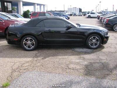 2014 Ford Mustang V6 2dr Convertible   - Photo 2 - Monroe, LA 71201