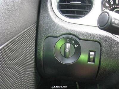 2014 Ford Mustang V6 2dr Convertible   - Photo 19 - Monroe, LA 71201