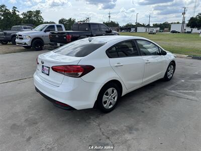 2018 Kia Forte LX - Photo 5 - Monroe, LA 71201
