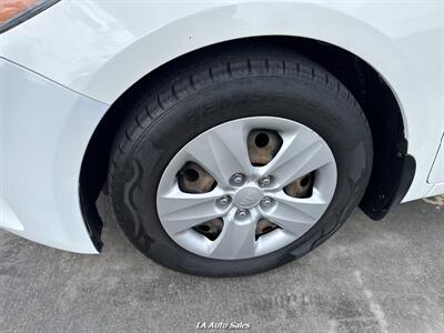 2018 Kia Forte LX - Photo 9 - Monroe, LA 71201