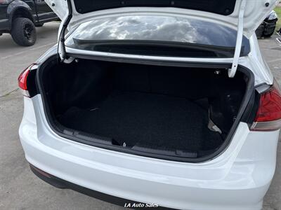 2018 Kia Forte LX - Photo 10 - Monroe, LA 71201