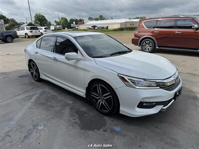 2017 Honda Accord Touring   - Photo 6 - Monroe, LA 71201