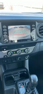 2020 Toyota Tacoma SR5   - Photo 5 - Monroe, LA 71201