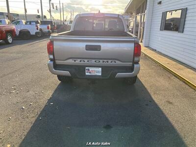 2020 Toyota Tacoma SR5 4x2 4dr Double Cab 5.0 ft SB   - Photo 4 - Monroe, LA 71201