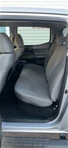 2020 Toyota Tacoma SR5 4x2 4dr Double Cab 5.0 ft SB   - Photo 10 - Monroe, LA 71201