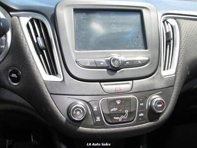 2018 Chevrolet Malibu LS 4dr Sedan   - Photo 16 - Monroe, LA 71201