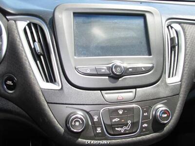 2018 Chevrolet Malibu LS 4dr Sedan   - Photo 17 - Monroe, LA 71201