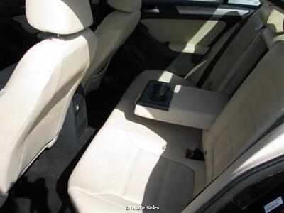 2017 Volkswagen Jetta 1.4T SE   - Photo 10 - Monroe, LA 71201