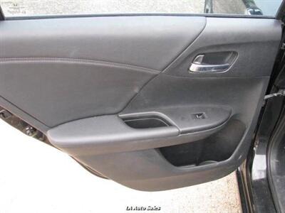 2016 Honda Accord EX L V6 w/Navi w/Honda Sensing 4dr Sedan and Honda   - Photo 14 - Monroe, LA 71201