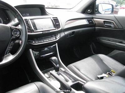 2016 Honda Accord EX L V6 w/Navi w/Honda Sensing 4dr Sedan and Honda   - Photo 13 - Monroe, LA 71201