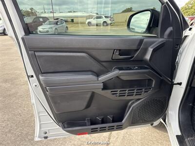2025 Toyota Tacoma SR - Photo 15 - Monroe, LA 71201
