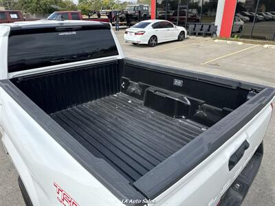 2025 Toyota Tacoma SR - Photo 10 - Monroe, LA 71201