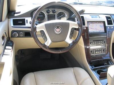 2013 Cadillac Escalade Luxury   - Photo 14 - Monroe, LA 71201