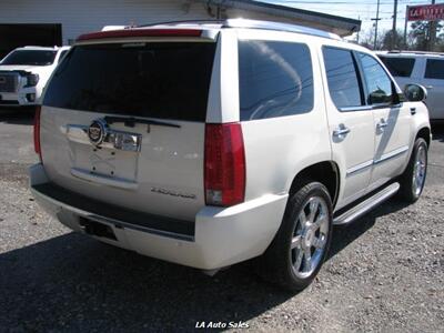 2013 Cadillac Escalade Luxury   - Photo 3 - Monroe, LA 71201