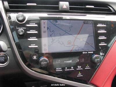 2019 Toyota Camry XSE 4dr Sedan   - Photo 18 - Monroe, LA 71201