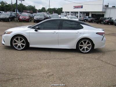 2019 Toyota Camry XSE 4dr Sedan   - Photo 6 - Monroe, LA 71201