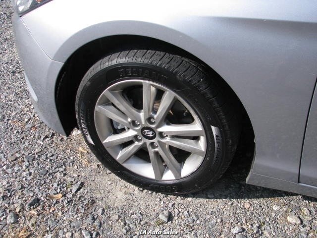 2016 Hyundai Sonata SE Eco photo 6