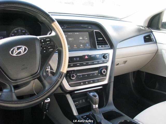 2016 Hyundai Sonata SE Eco photo 10
