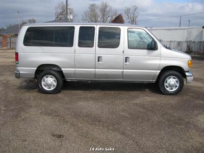 2003 Ford E-350 SD XLT VAN  