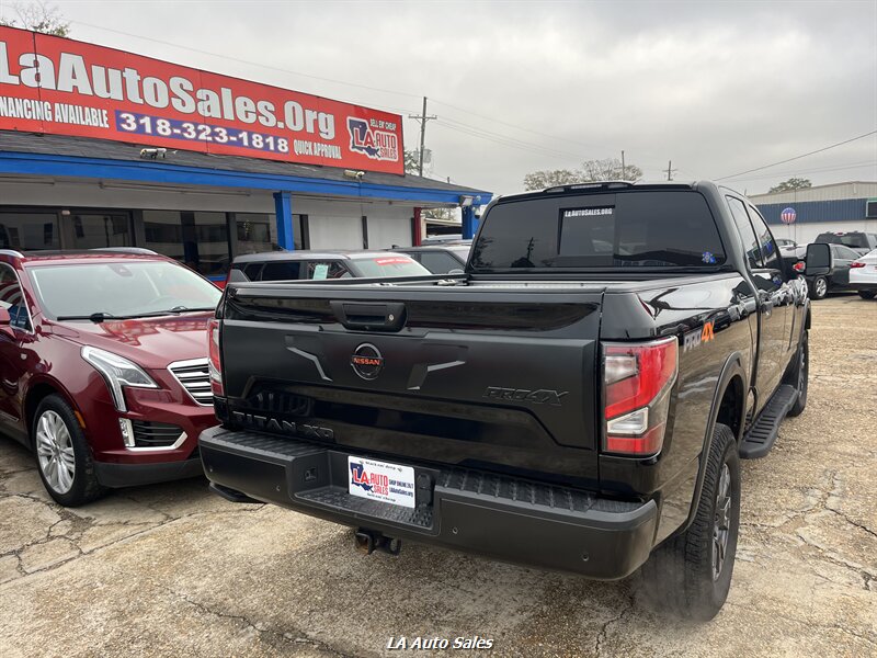 2021 Nissan Titan XD SV  