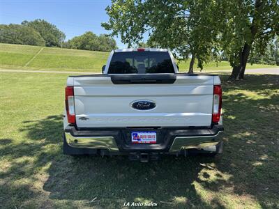 2019 Ford F-350 Super Duty LARIAT   - Photo 4 - Monroe, LA 71201