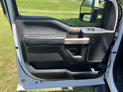 2019 Ford F-350 Super Duty LARIAT   - Photo 16 - Monroe, LA 71201