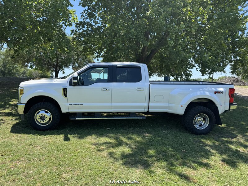 2019 Ford F-350 Super Duty LARIAT  