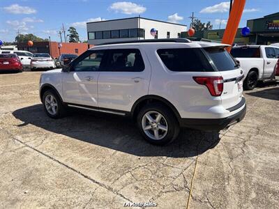 2018 Ford Explorer XLT 4dr SUV - Photo 4 - Monroe, LA 71201