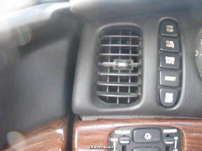 2004 Buick LeSabre Custom 4dr Sedan   - Photo 19 - Monroe, LA 71201