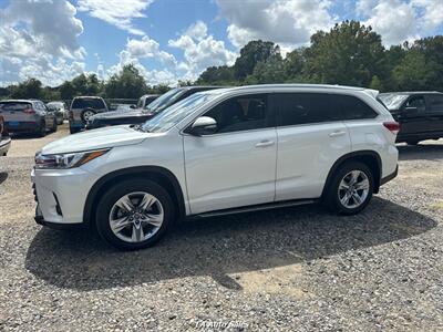 2019 Toyota Highlander Limited   - Photo 2 - Monroe, LA 71201
