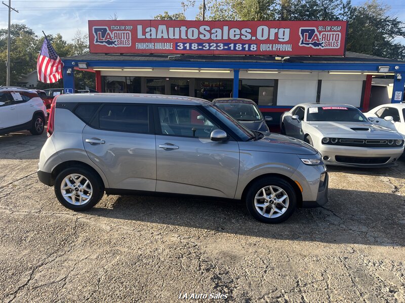 2022 Kia Soul LX