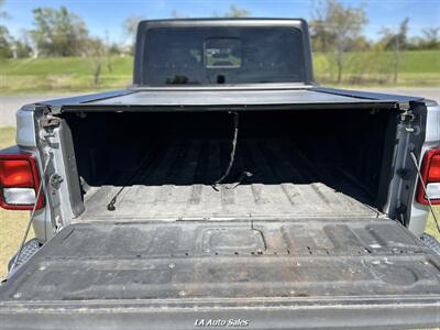 2020 Jeep Gladiator Sport   - Photo 10 - Monroe, LA 71201