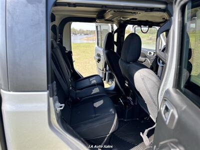 2020 Jeep Gladiator Sport   - Photo 19 - Monroe, LA 71201