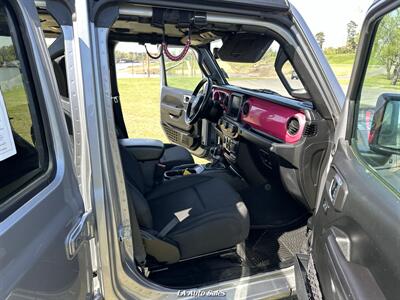 2020 Jeep Gladiator Sport   - Photo 15 - Monroe, LA 71201