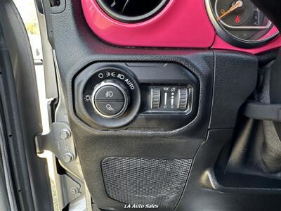 2020 Jeep Gladiator Sport   - Photo 17 - Monroe, LA 71201